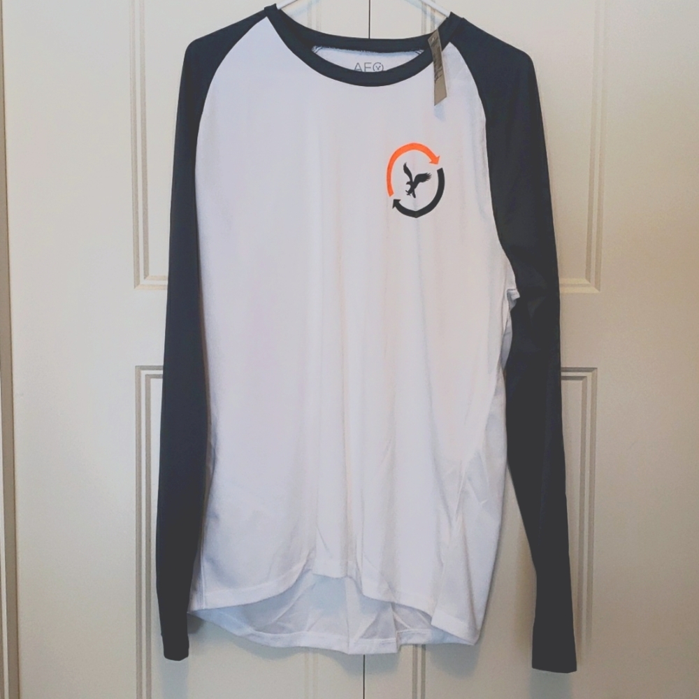 AE Performance Long Sleeve T Shirt XL